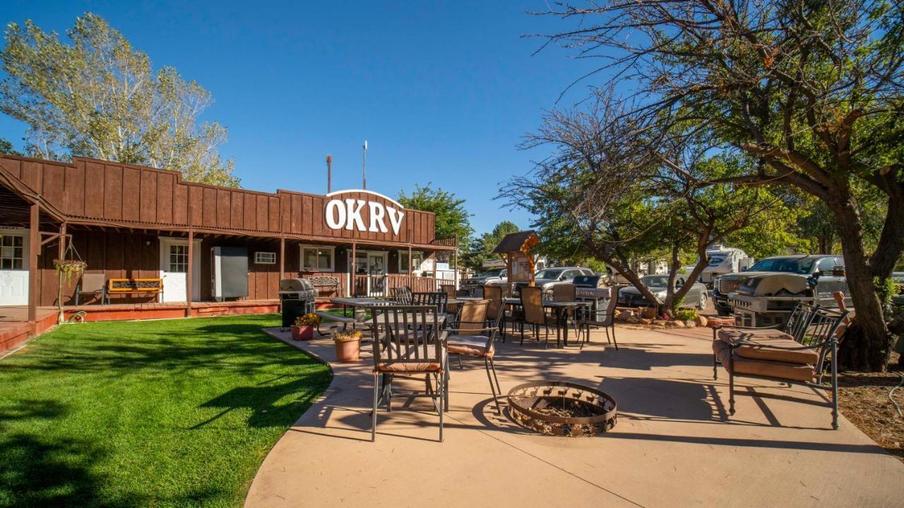 Ok Rv Park Family Tipi Ok1 Hotel Moab Exterior foto