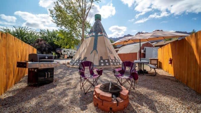 Ok Rv Park Family Tipi Ok1 Hotel Moab Exterior foto