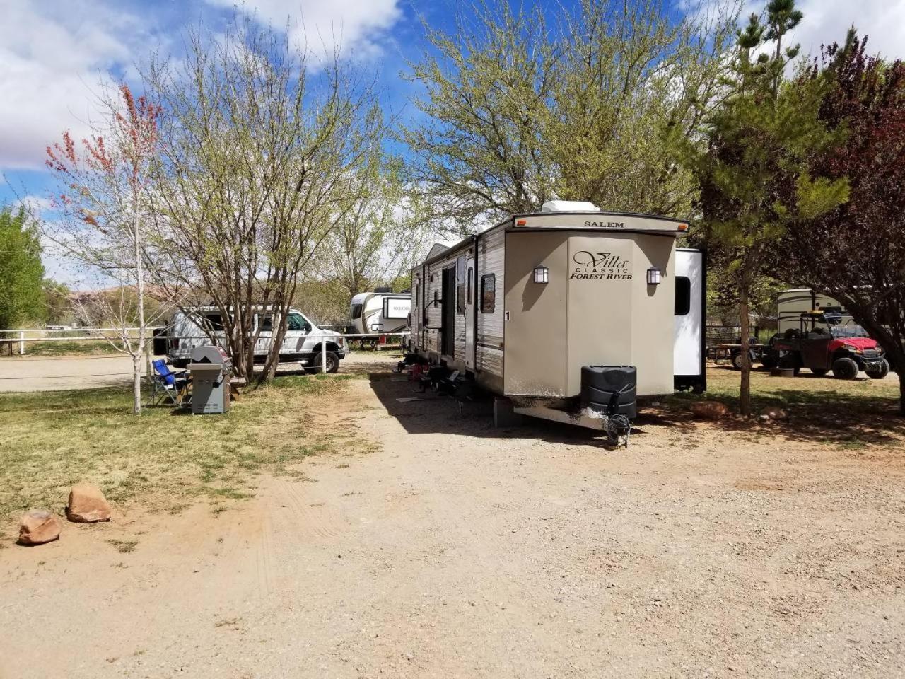 Ok Rv Park Family Tipi Ok1 Hotel Moab Exterior foto